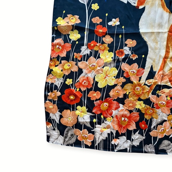 Beautiful Silky Woodland Fox Scarf, 16.5” x 16.5” - Picture 2 of 5